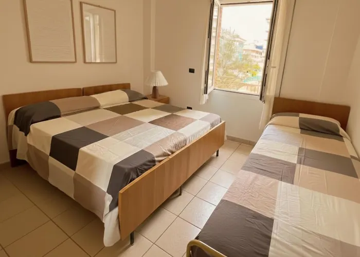 57 Trilocale Sul Mare Lejlighed *